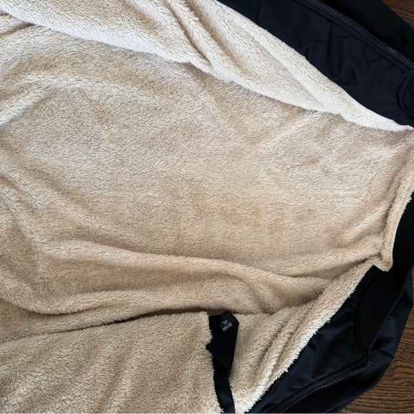 Classic Black Men's Bomber Jacket - Picture 4 of 4